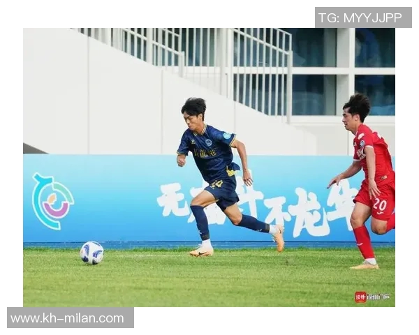 实时新闻深圳足球队防守反击的优劣分析与未来发展方向探讨